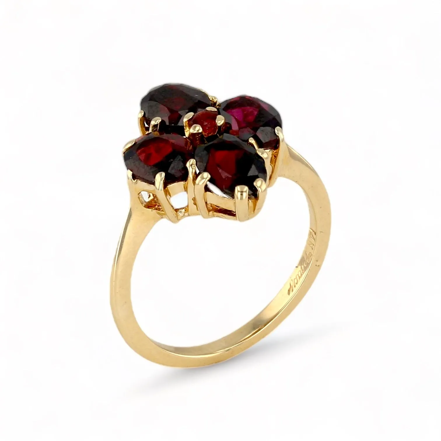 10K yellow gold Garnet clover ring-28407