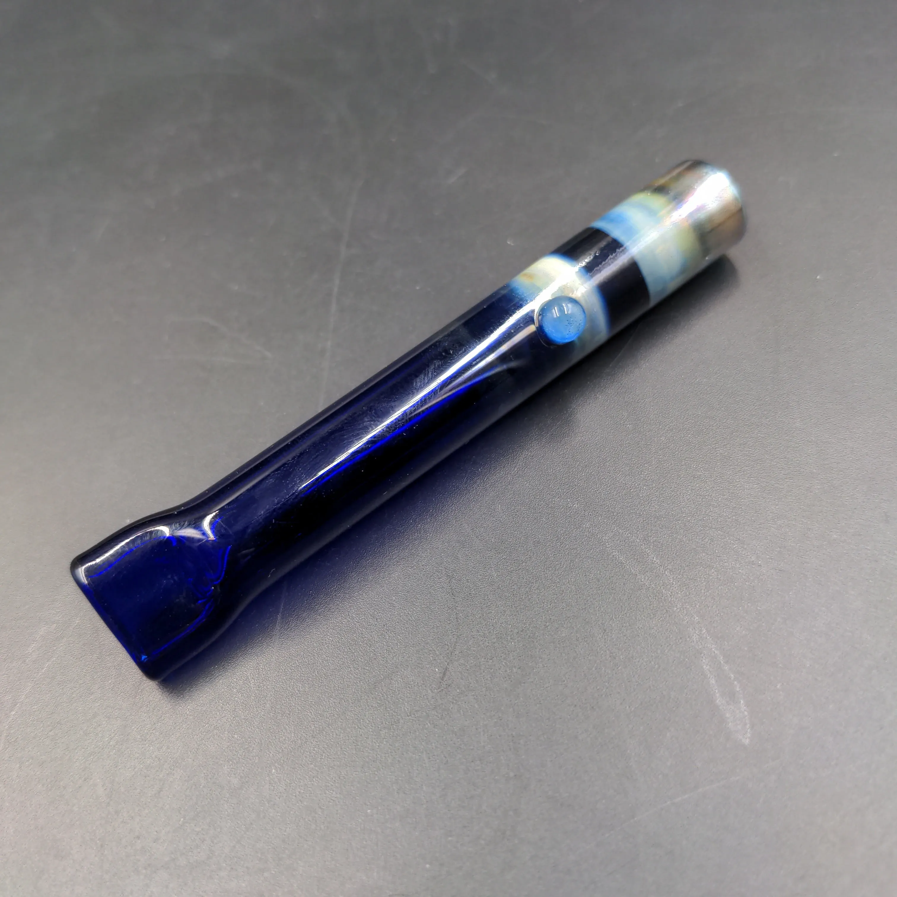 3.5 Flat Mouth Chillum - by LimboGlass