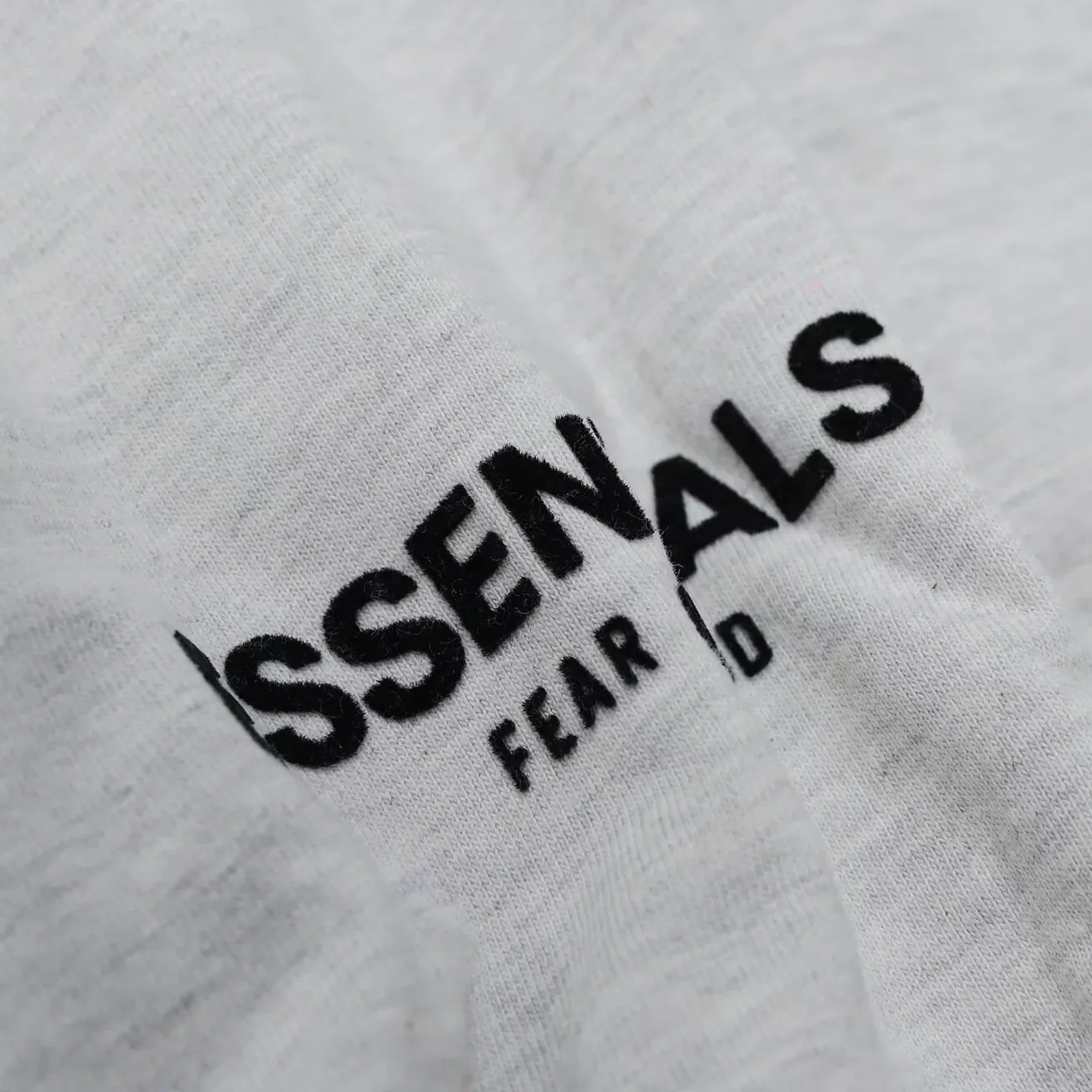 FOG Essentials Long Sleeve Tee [125SU22411]