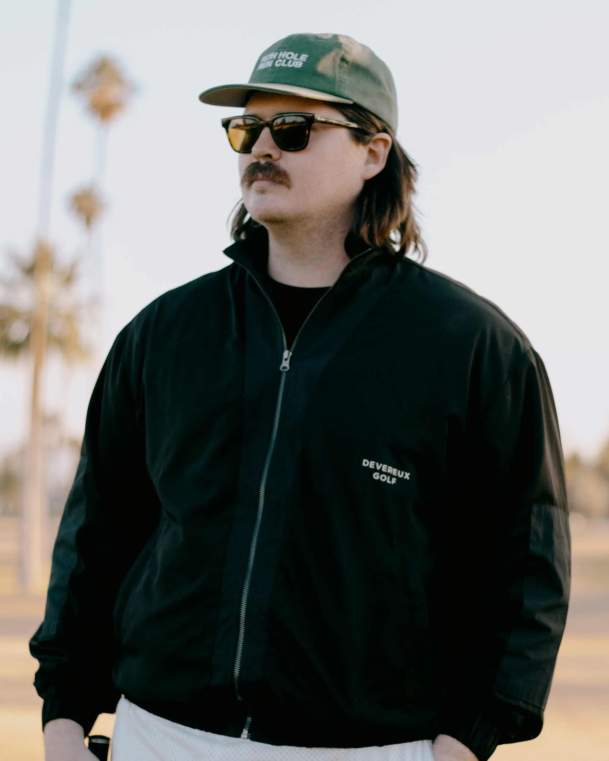 Runner Windbreaker - Black