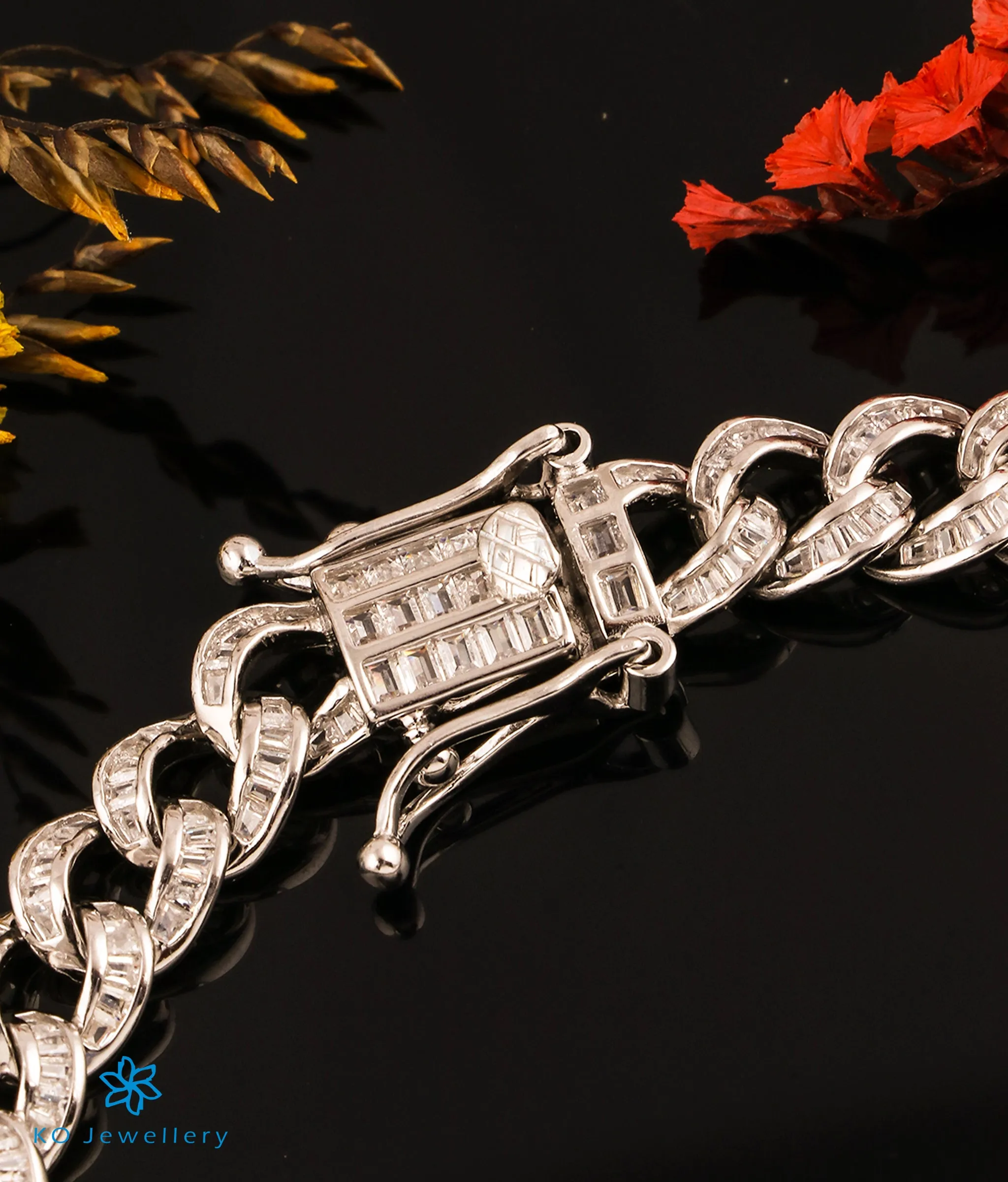 The Bold Sparkle Silver Link Bracelet